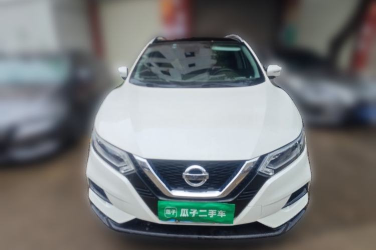 Used Nissan Qashqai 2019 2.0L CVT Luxury Edition Front