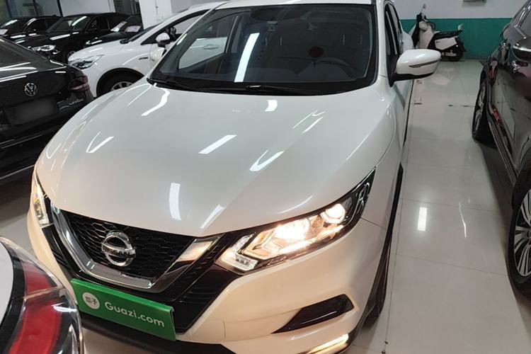 Used Nissan Qashqai 2019 2.0L CVT Smart Enjoyment Version Front