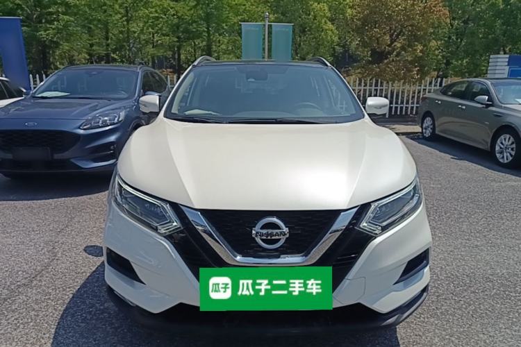 Used Nissan Qashqai 2019 2.0L CVT Luxury Edition Front