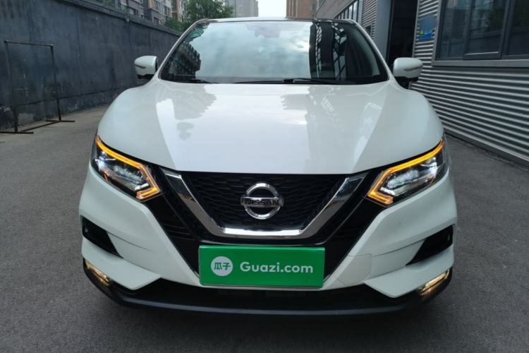 Used Nissan Qashqai 2019 2.0L CVT Luxury Edition Front
