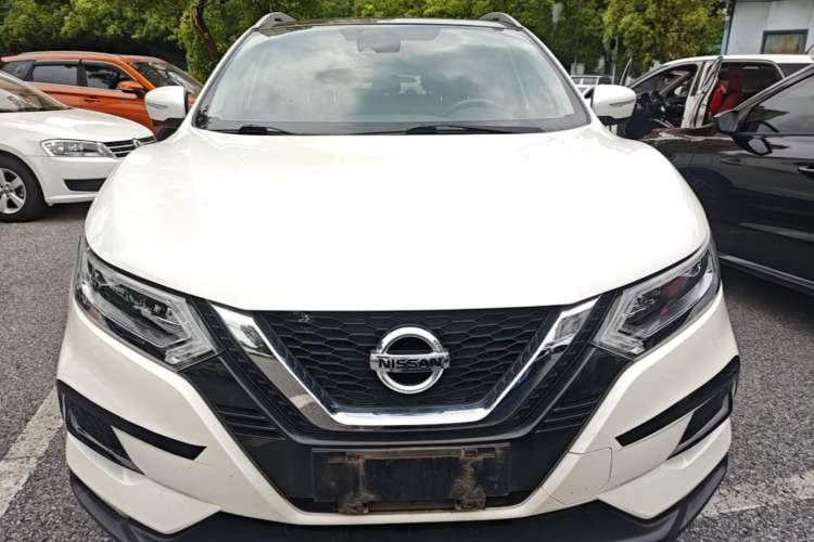 Used Nissan Qashqai 2019 2.0L CVT Luxury Edition Front