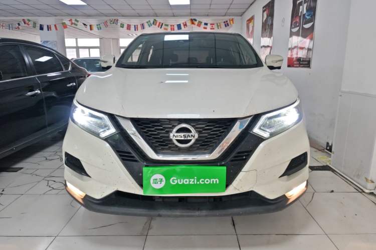 Used Nissan Qashqai 2019 2.0L CVT Luxury Edition Front