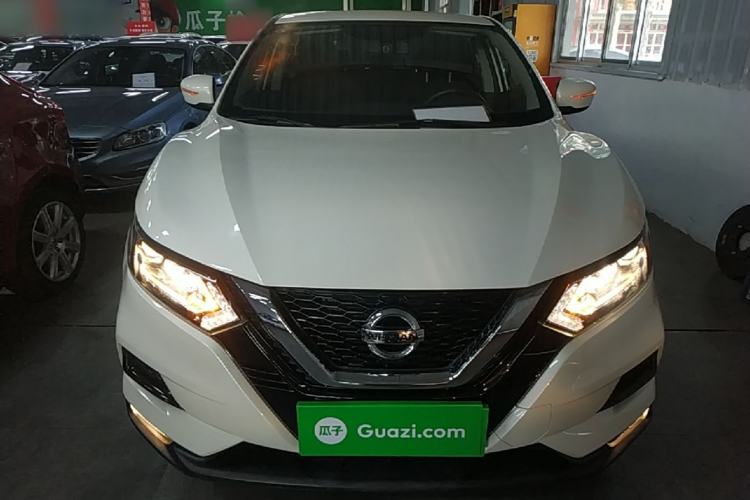 Used Nissan Qashqai 2019 2.0L CVT Smart Enjoyment Version Front