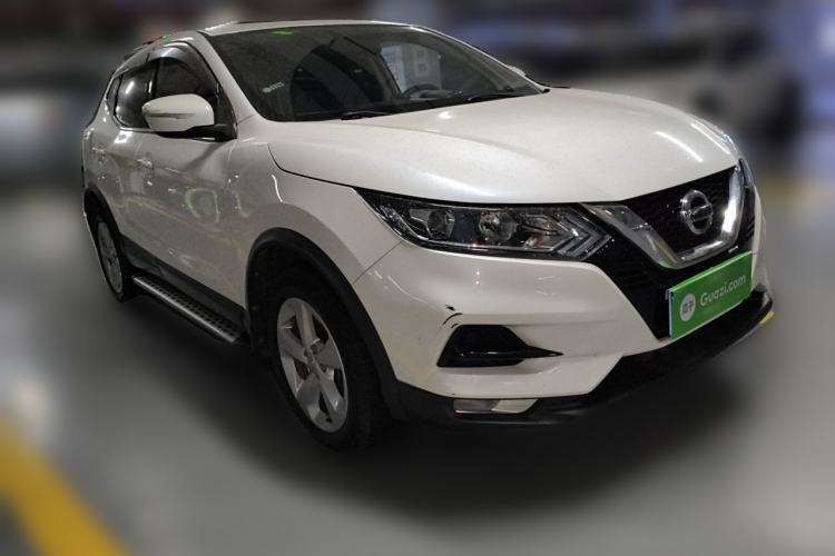 Used Nissan Qashqai 2019 2.0L CVT Smart Enjoyment Version Front Right 45 Deg
