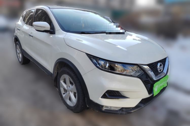 Used Nissan Qashqai 2019 2.0L CVT Smart Enjoyment Version Front Right 45 Deg