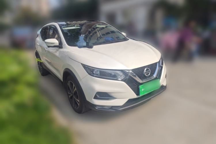 Used Nissan Qashqai 2019 2.0L CVT Luxury Edition Front Right 45 Deg
