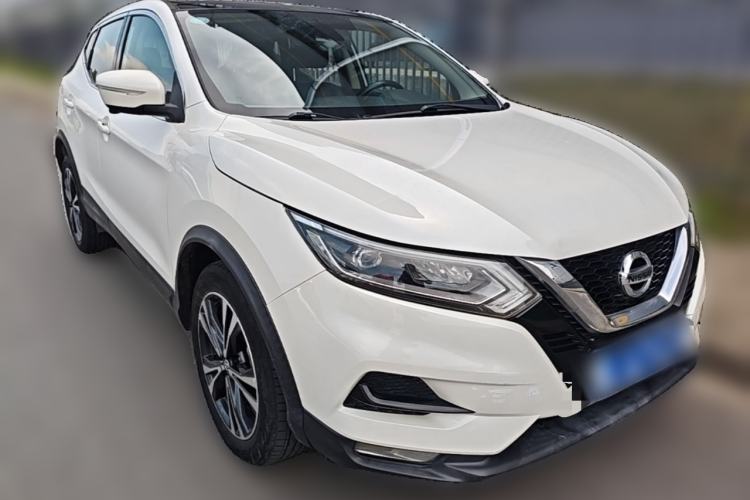 Used Nissan Qashqai 2019 2.0L CVT Luxury Edition Front Right 45 Deg