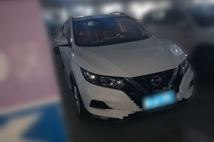 Used Nissan Qashqai 2019 2.0L CVT Smart Enjoyment Version Front Right 45 Deg