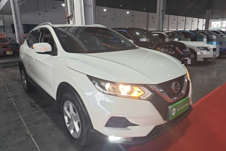 Used Nissan Qashqai 2019 2.0L CVT Smart Enjoyment Version Front Right 45 Deg