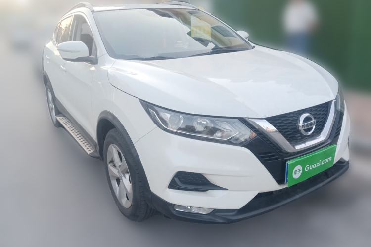 Used Nissan Qashqai 2019 2.0L CVT Smart Enjoyment Version Front Right 45 Deg