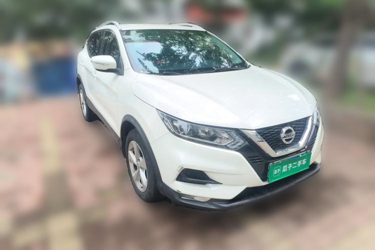 Used Nissan Qashqai 2019 2.0L CVT Smart Enjoyment Version Front Right 45 Deg