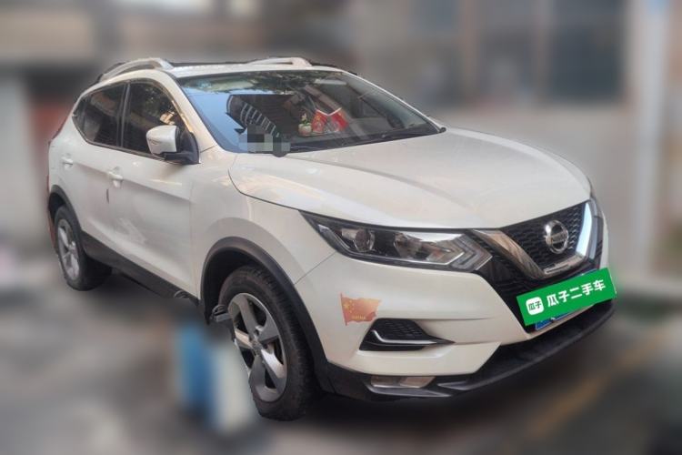 Used Nissan Qashqai 2019 2.0L CVT Smart Enjoyment Version Front Right 45 Deg