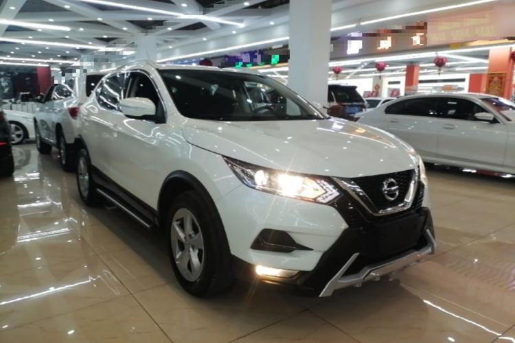 Used Nissan Qashqai 2019 2.0L CVT Smart Enjoyment Version Front Right 45 Deg
