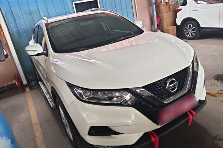 Used Nissan Qashqai 2019 2.0L CVT Smart Enjoyment Version Front Right 45 Deg