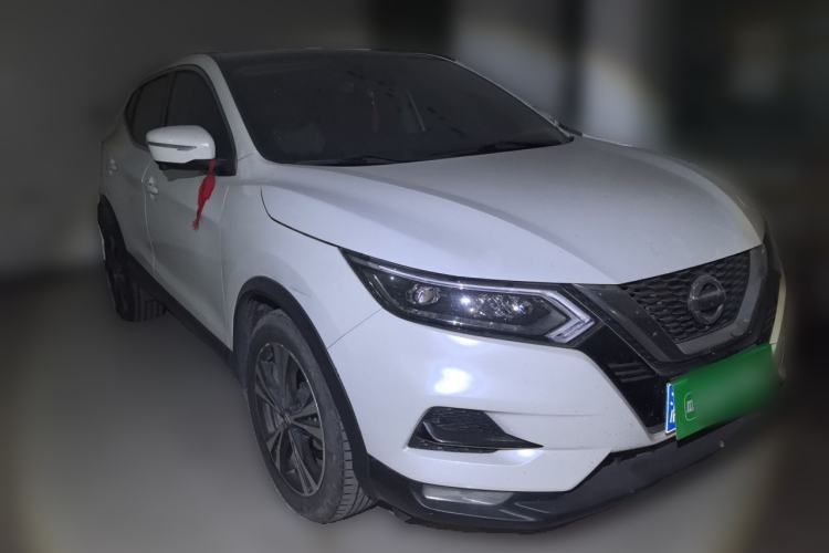 Used Nissan Qashqai 2019 2.0L CVT Luxury Edition Front Right 45 Deg