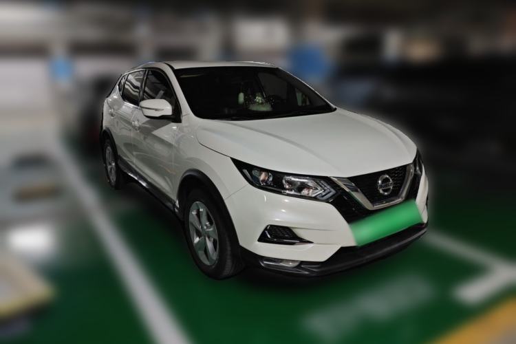 Used Nissan Qashqai 2019 2.0L CVT Smart Enjoyment Version Front Right 45 Deg