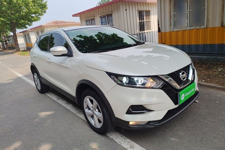 Used Nissan Qashqai 2019 2.0L CVT Smart Enjoyment Version Front Right 45 Deg