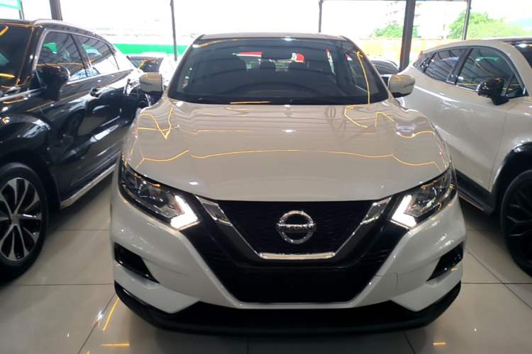 Used Nissan Qashqai 2019 2.0L CVT Smart Enjoyment Version Front