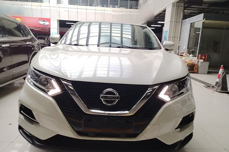 Used Nissan Qashqai 2019 2.0L CVT Smart Enjoyment Version Front