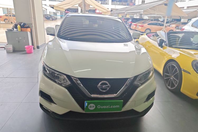 Used Nissan Qashqai 2019 2.0L CVT Luxury Edition Front