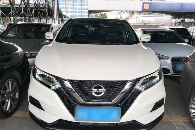 Used Nissan Qashqai 2019 2.0L CVT Luxury Edition Front