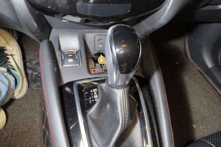 Used Nissan Qashqai 2019 2.0L CVT Smart Enjoyment Version Gear Lever