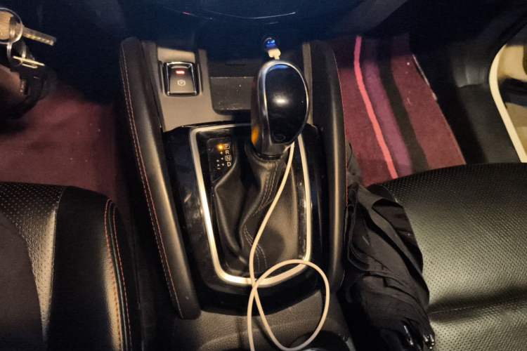 Used Nissan Qashqai 2019 2.0L CVT Smart Enjoyment Version Gear Lever