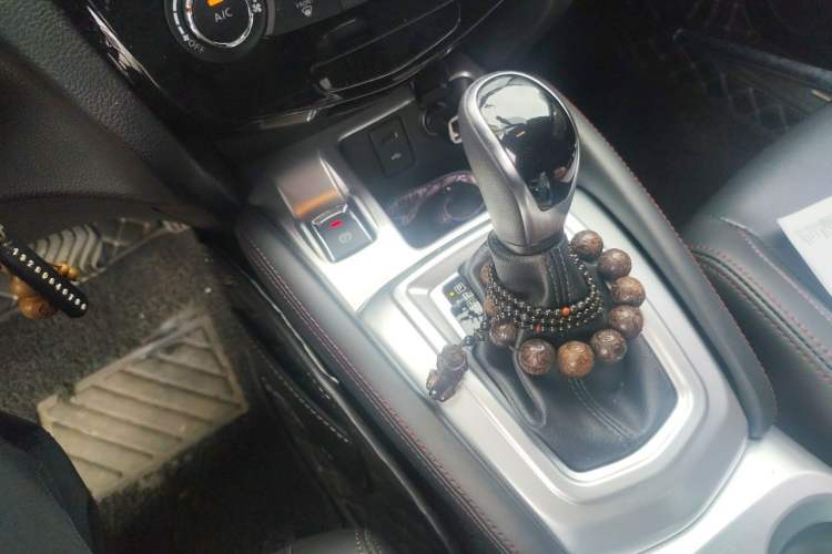 Used Nissan Qashqai 2019 2.0L CVT Smart Enjoyment Version Gear Lever