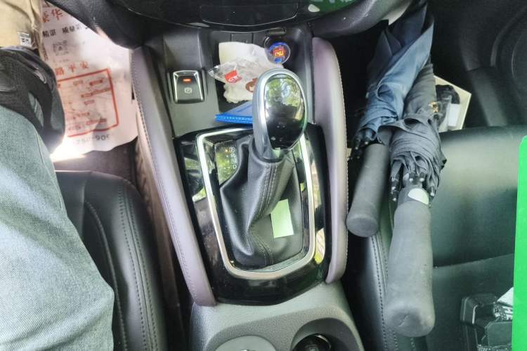 Used Nissan Qashqai 2019 2.0L CVT Smart Enjoyment Version Gear Lever