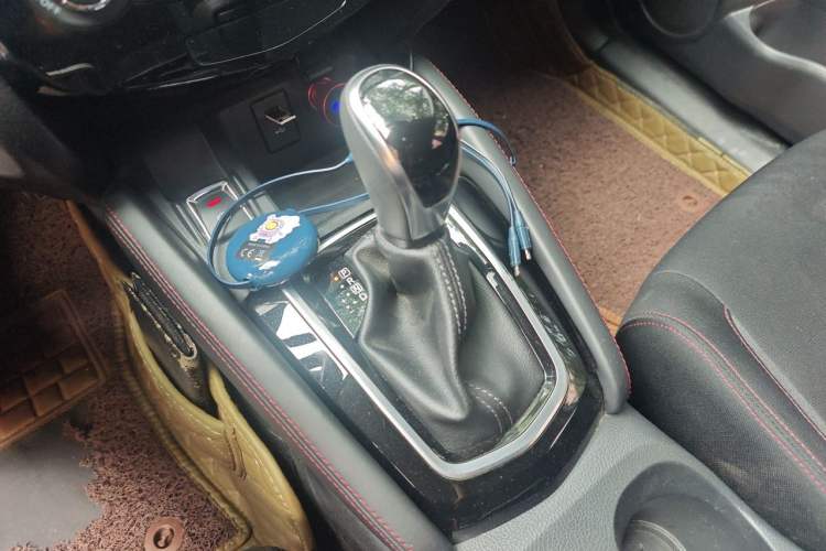 Used Nissan Qashqai 2019 2.0L CVT Smart Enjoyment Version Gear Lever
