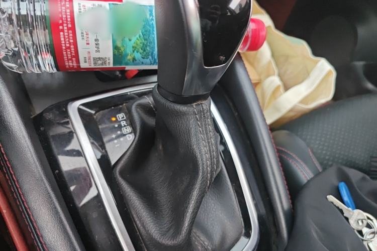 Used Nissan Qashqai 2019 2.0L CVT Luxury Edition Gear Lever