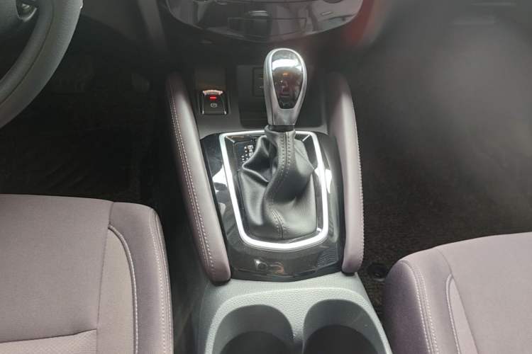 Used Nissan Qashqai 2019 2.0L CVT Smart Enjoyment Version Gear Lever