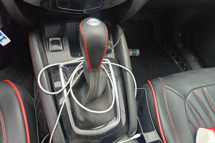 Used Nissan Qashqai 2019 2.0L CVT Smart Enjoyment Version Gear Lever