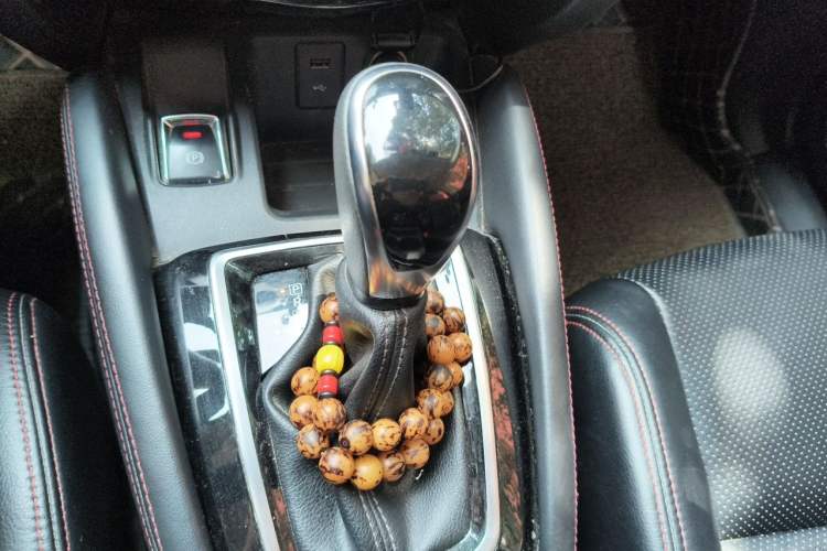 Used Nissan Qashqai 2019 2.0L CVT Smart Enjoyment Version Gear Lever