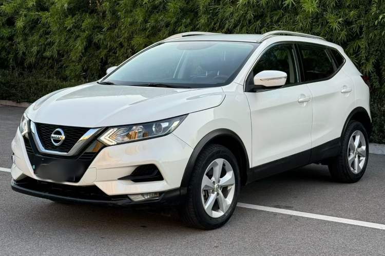 Used Nissan Qashqai 2019 2.0L CVT Smart Enjoyment Version Guazi used car, China used car export, Used car for sale, Used  cars, Cheapest cars for sale