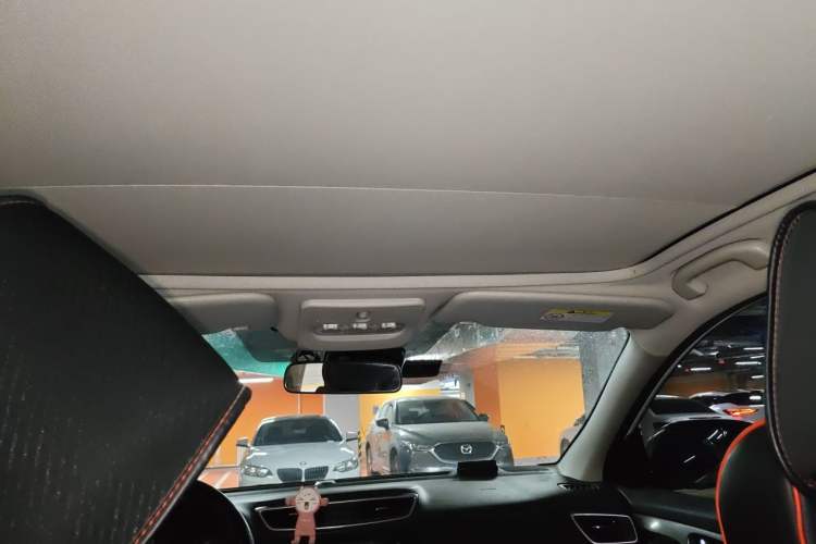 Used Nissan Qashqai 2019 2.0L CVT Luxury Edition Headliner