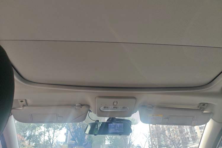 Used Nissan Qashqai 2019 2.0L CVT Luxury Edition Headliner