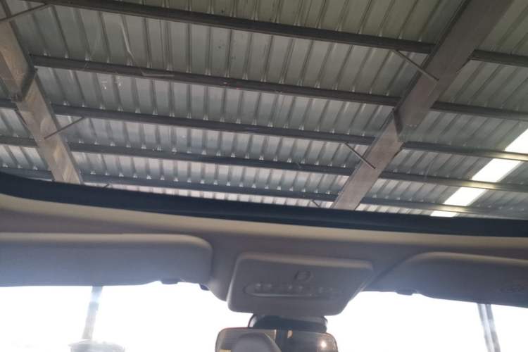 Used Nissan Qashqai 2019 2.0L CVT Luxury Edition Headliner