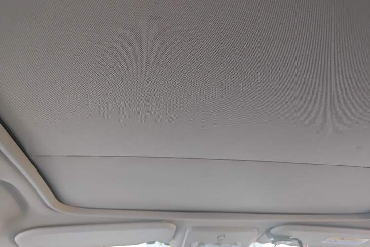 Used Nissan Qashqai 2019 2.0L CVT Luxury Edition Headliner