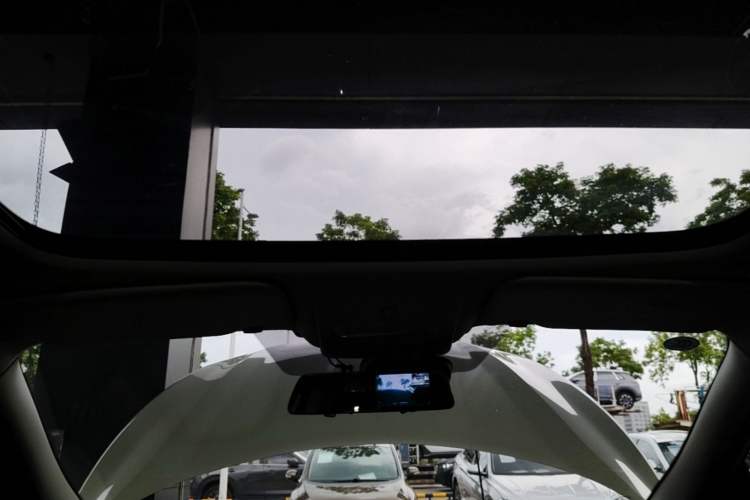 Used Nissan Qashqai 2019 2.0L CVT Luxury Edition Headliner