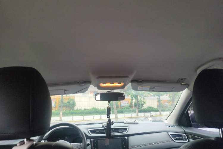 Used Nissan Qashqai 2019 2.0L CVT Smart Enjoyment Version Headliner