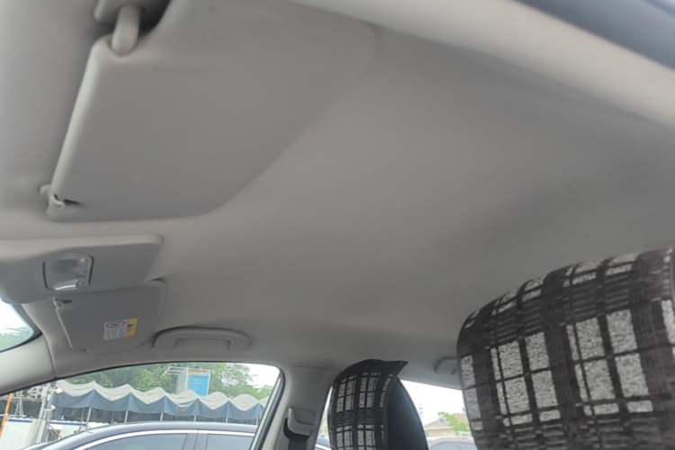 Used Nissan Qashqai 2019 2.0L CVT Smart Enjoyment Version Headliner
