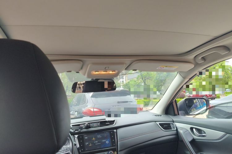 Used Nissan Qashqai 2019 2.0L CVT Luxury Edition Headliner