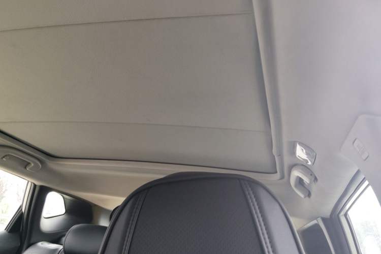 Used Nissan Qashqai 2019 2.0L CVT Luxury Edition Headliner