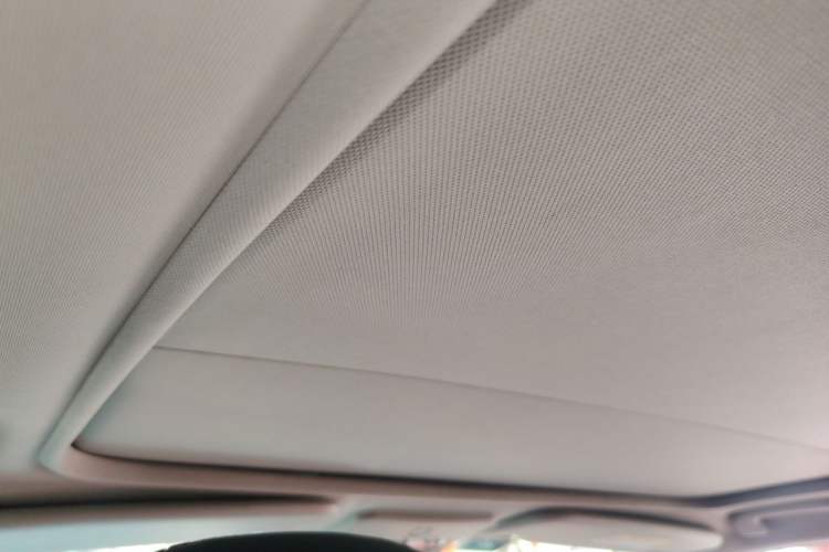 Used Nissan Qashqai 2019 2.0L CVT Luxury Edition Headliner