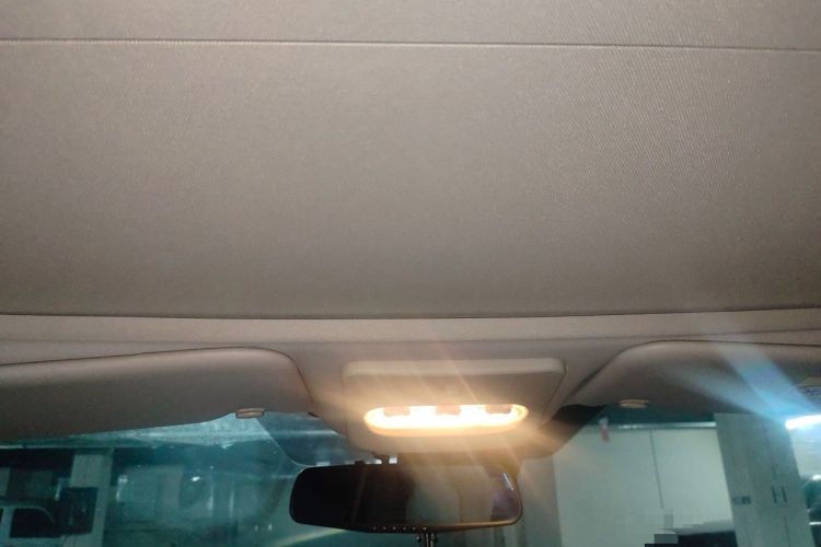 Used Nissan Qashqai 2019 2.0L CVT Luxury Edition Headliner