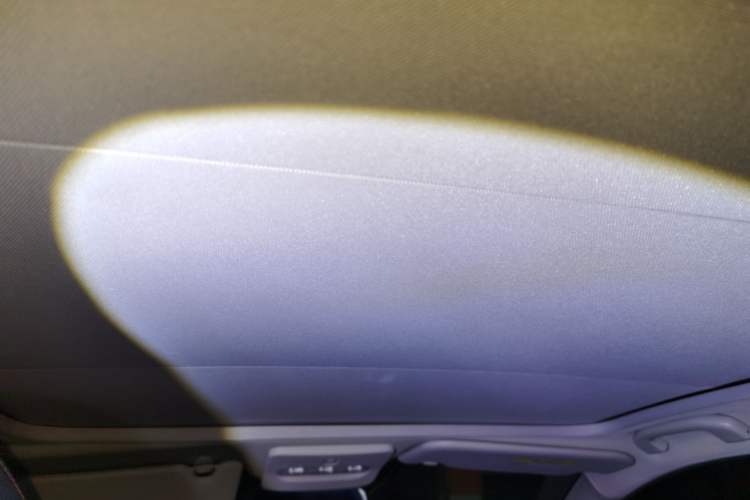 Used Nissan Qashqai 2019 2.0L CVT Luxury Edition Headliner