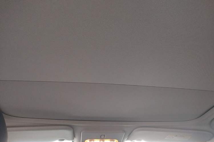 Used Nissan Qashqai 2019 2.0L CVT Luxury Edition Headliner