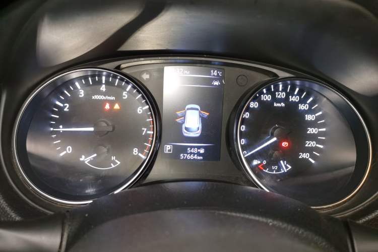 Used Nissan Qashqai 2019 2.0L CVT Luxury Edition Instrument Cluster