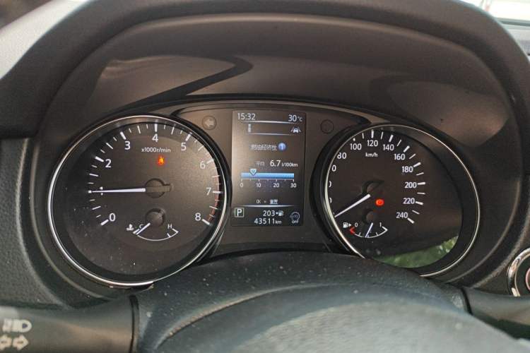 Used Nissan Qashqai 2019 2.0L CVT Luxury Edition Instrument Cluster